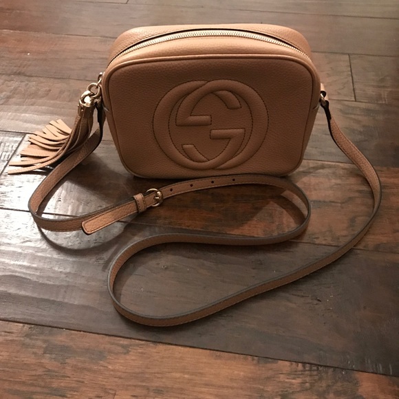 Gucci Handbags - Authentic Gucci Soho Disco Cross-Body Bag